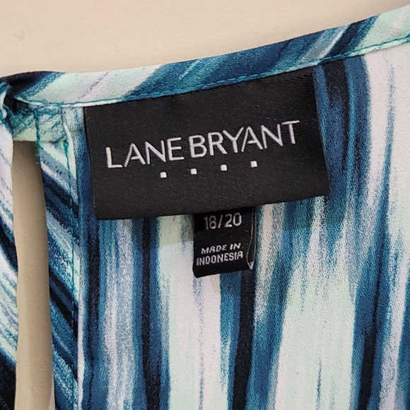 LANE BRYANT Printed Blouse with Split Back, size 18/20, Multicolor - Picture 8 of 9